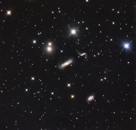 Hickson 44 NGC 3290